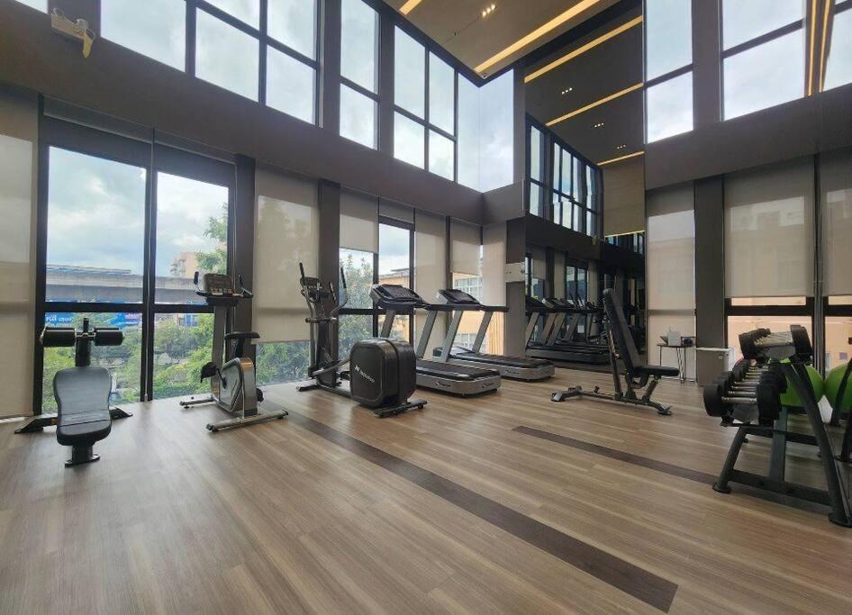 Appartement S87 新房ramada Sukhumvit Bts 1bed Gym Swimming Wifi